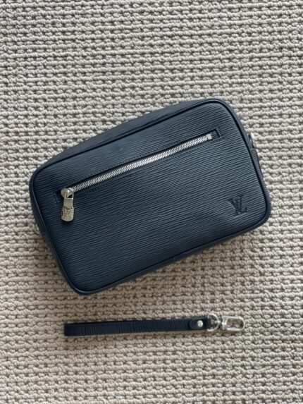 Louis Vuitton Kasai Clutch