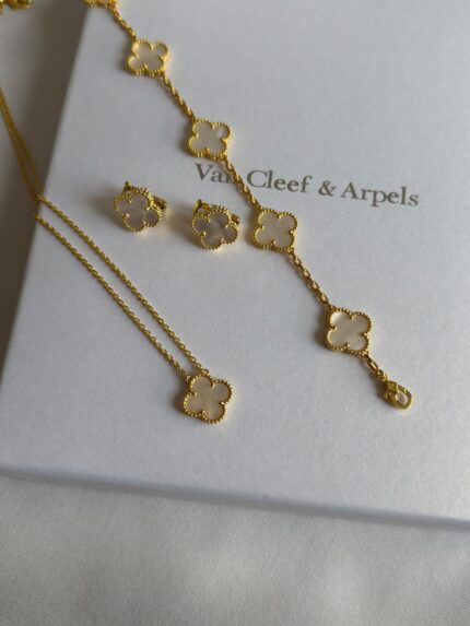 Van Cleef & Arpels Alhambra White Mother-of-Pearl Jewelry Set